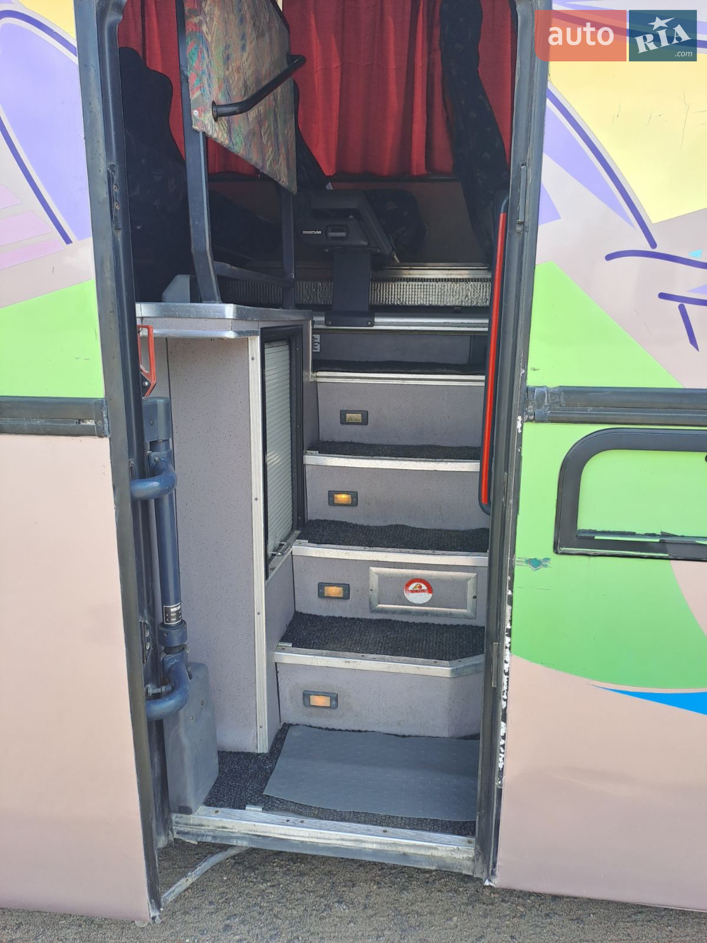 Neoplan N 316 SHD 1997 VIN WAG203162VBD25654 фото оголошення 7 з 11