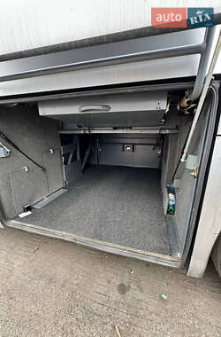 Туристичний / Міжміський автобус Neoplan Skyliner 2008 в 