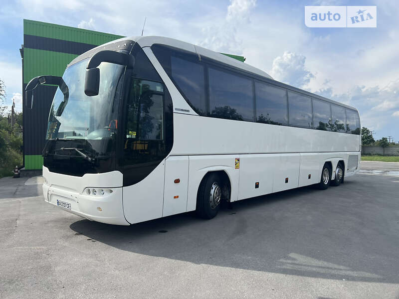 Туристический / Междугородний автобус Neoplan Tourliner 2005 в Кропивницком