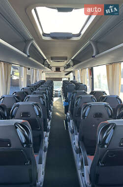 Туристический / Междугородний автобус Neoplan Tourliner 2010 в Киеве