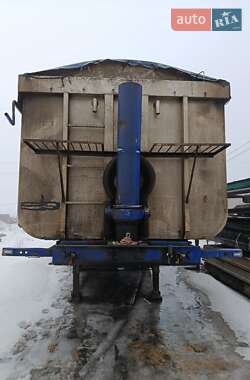 Самоскид напівпричіп Neville Charrold 1993 в Умані