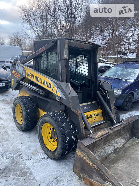 Минипогрузчик New Holland L 2010 в Львове