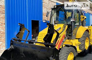 Экскаватор погрузчик New Holland LB95B-4PT 2005 в Горишних Плавнях