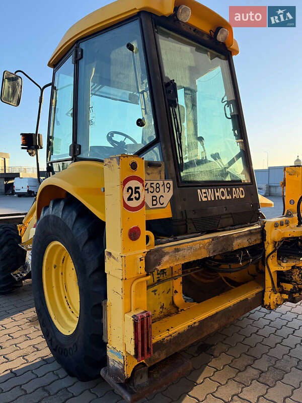 Екскаватор навантажувач New Holland LB95B-4PT 2003 в Львові