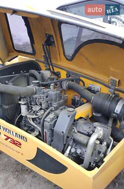 Телескопічні навантажувачі New Holland LB 2012 в Кам'янці