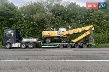 Колесный экскаватор New Holland MH 6.6 2005 в 
