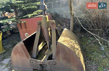 Колесный экскаватор New Holland MH 6.6 2005 в 