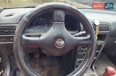 Купе Nissan 100NX 1992 в 