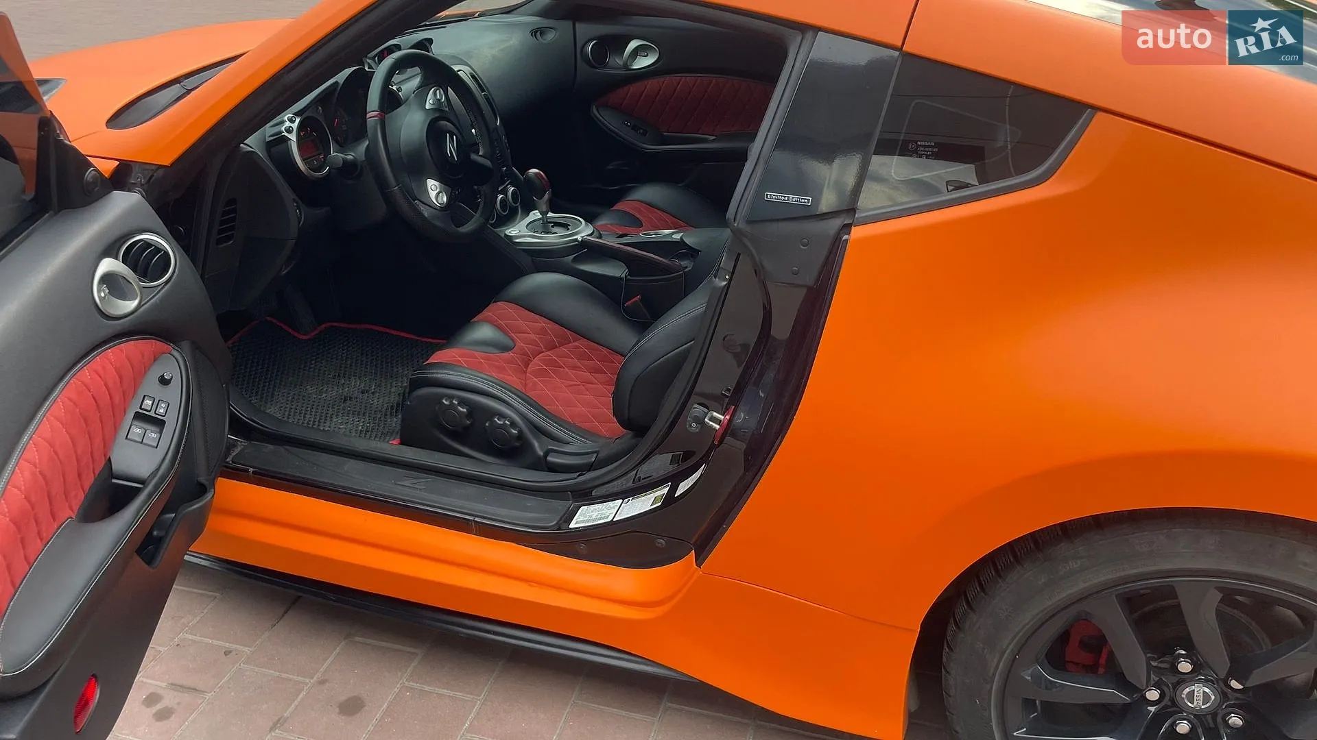 2014 Nissan 370Z - мініатюра 13
