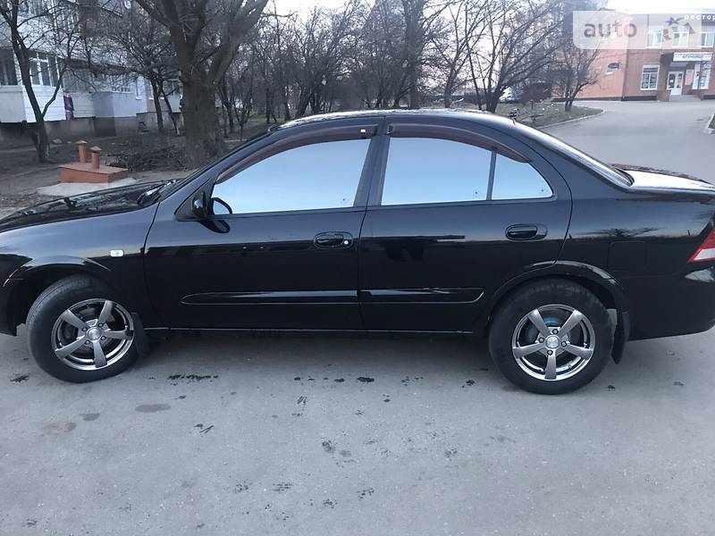 Седан Nissan Almera Classic 2007 в Новоукраинке