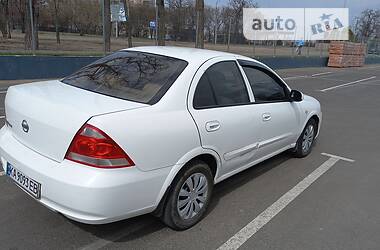 Седан Nissan Almera Classic 2008 в Никополе