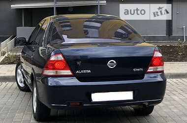 Седан Nissan Almera Classic 2011 в 