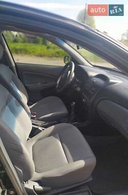 Седан Nissan Almera Classic 2007 в Днепре