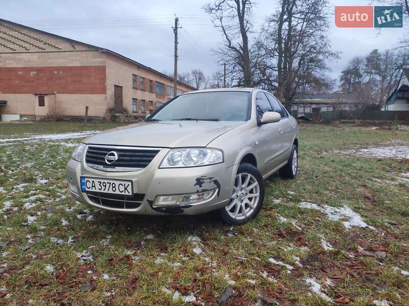 Седан Nissan Almera Classic 2007 в Городище