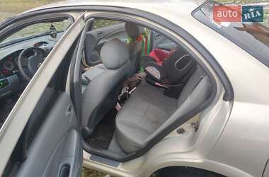 Седан Nissan Almera Classic 2007 в 