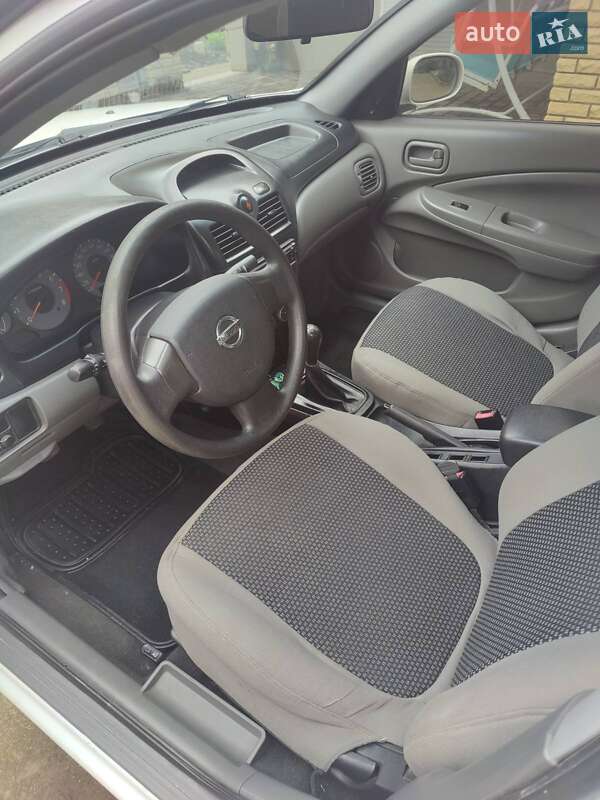 Седан Nissan Almera Classic 2008 в Одессе