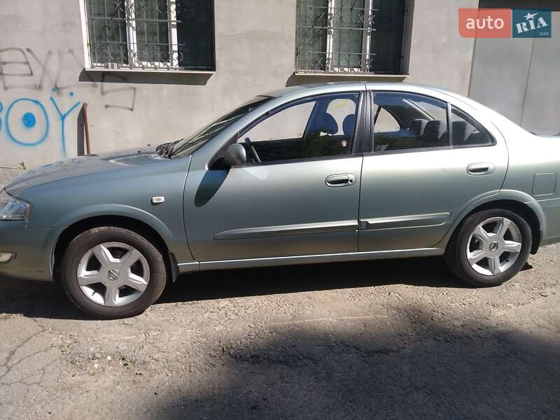 Седан Nissan Almera Classic 2006 в Киеве