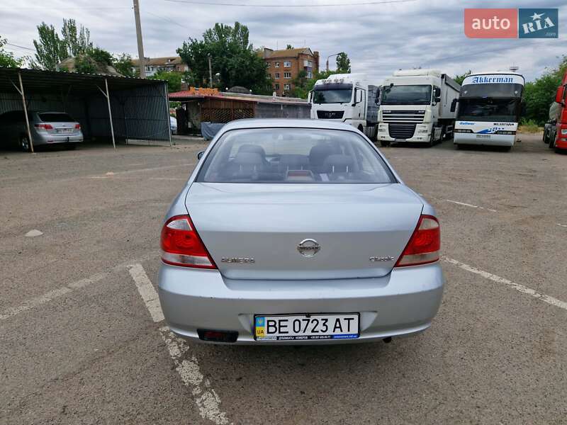 Седан Nissan Almera Classic 2010 в Миколаєві