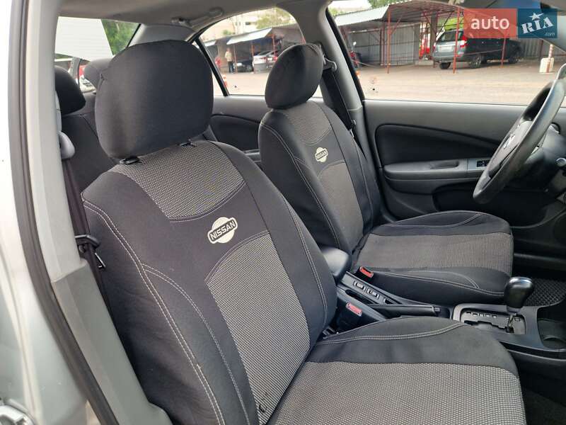 Седан Nissan Almera Classic 2010 в Миколаєві