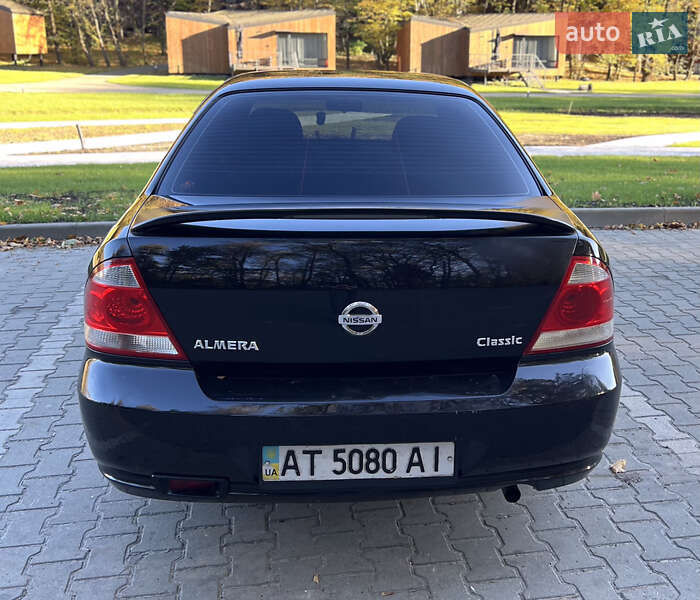 Седан Nissan Almera Classic 2006 в Львове