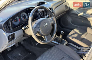 Седан Nissan Almera Classic 2008 в Днепре