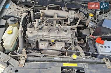 Седан Nissan Almera Classic 2008 в 