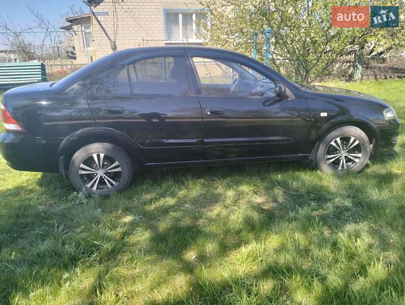 Седан Nissan Almera Classic 2007 в Полтаве