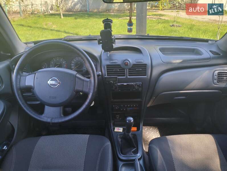 Седан Nissan Almera Classic 2007 в Полтаве