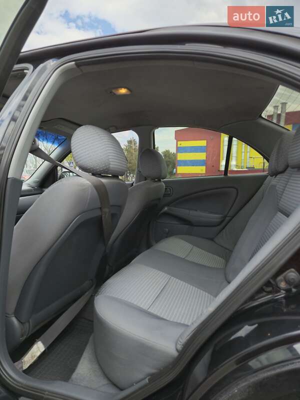 Седан Nissan Almera Classic 2007 в Черкасах