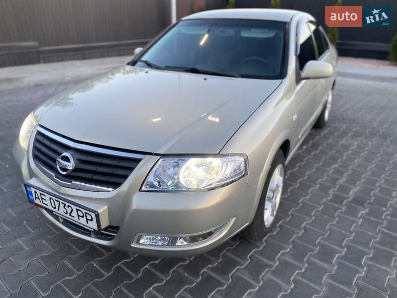 Седан Nissan Almera Classic 2006 в Дніпрі