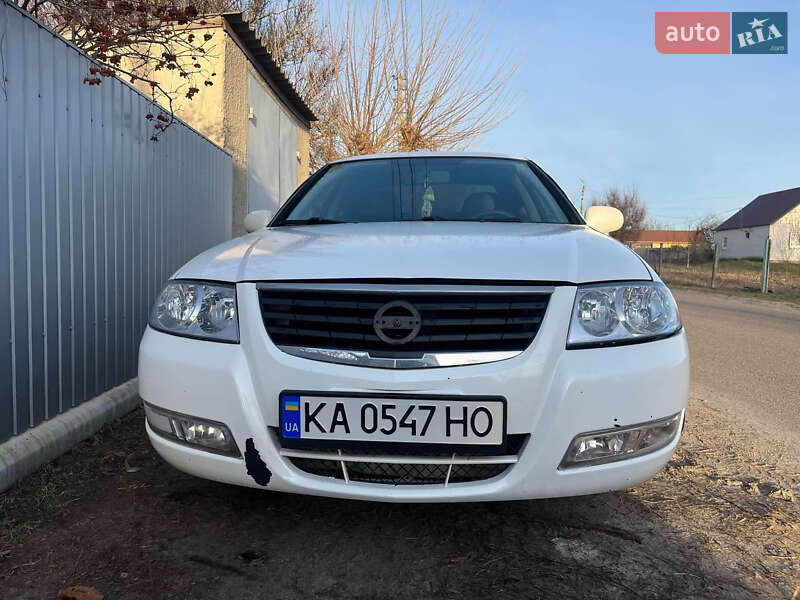 Nissan Almera Classic 2012