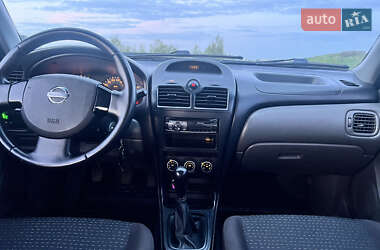 Седан Nissan Almera Classic 2008 в 