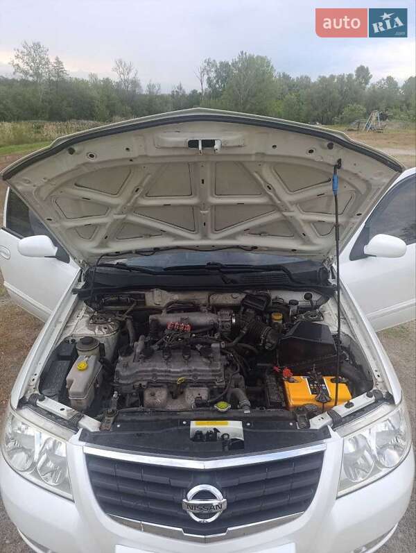Седан Nissan Almera Classic 2006 в Шишаках