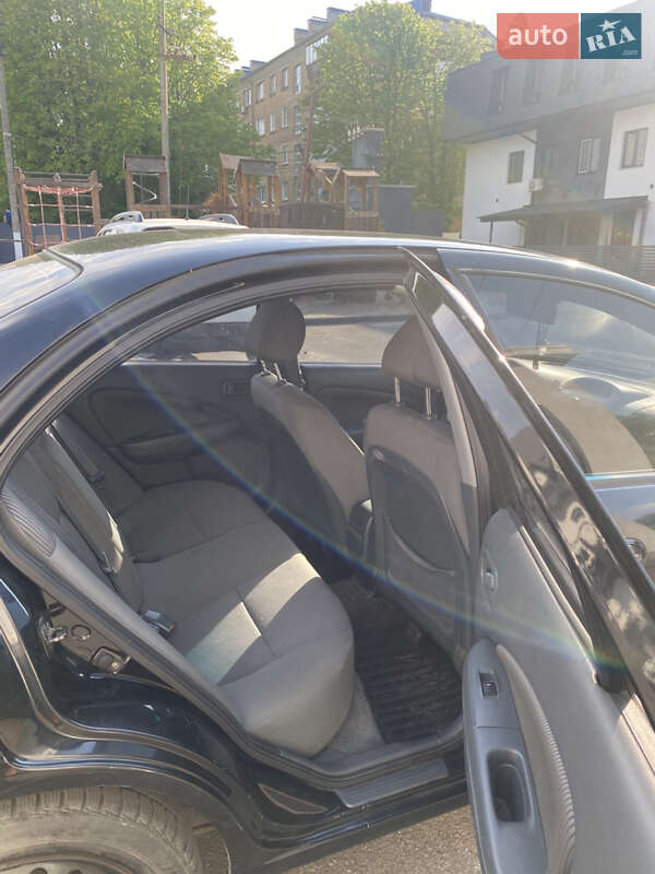 Седан Nissan Almera Classic 2007 в Борисполі