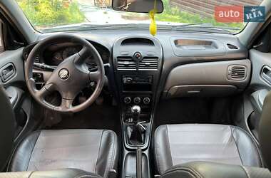 Седан Nissan Almera Classic 2012 в 