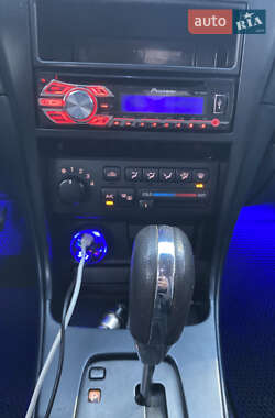 Седан Nissan Almera Classic 2006 в 