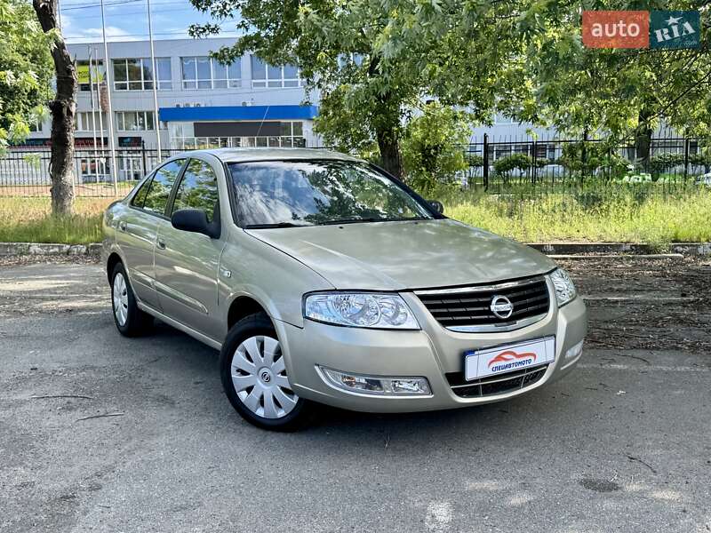 Седан Nissan Almera Classic 2007 в 