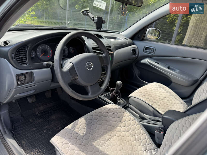 Седан Nissan Almera Classic 2007 в Киеве