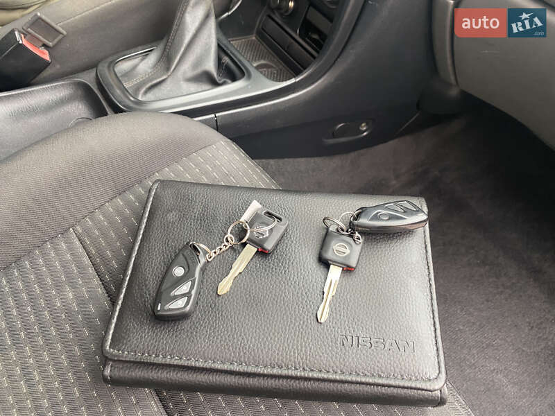 Седан Nissan Almera Classic 2008 в Куликові