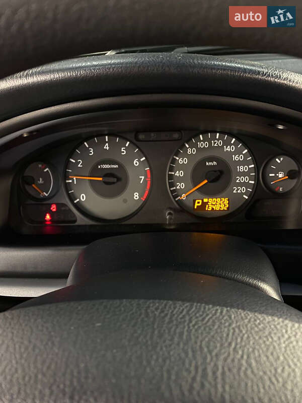 Седан Nissan Almera Classic 2006 в Киеве