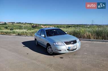 Седан Nissan Almera Classic 2006 в Ровно