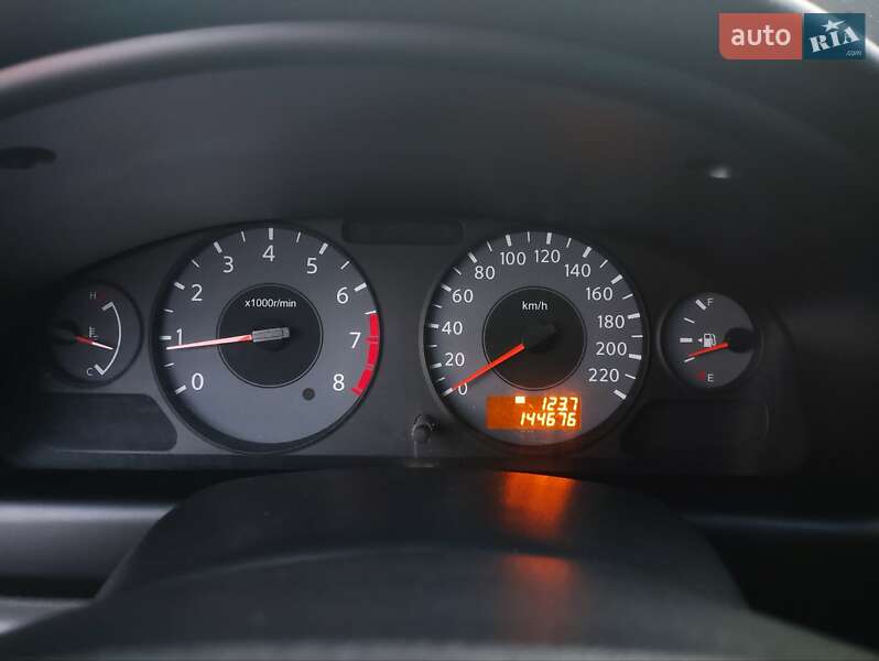 Седан Nissan Almera Classic 2008 в Запорожье