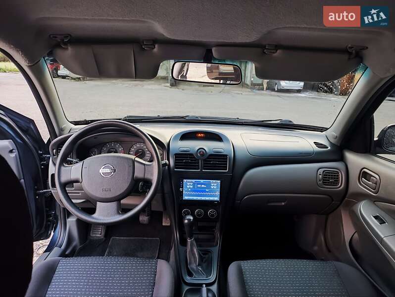 Седан Nissan Almera Classic 2008 в Запорожье