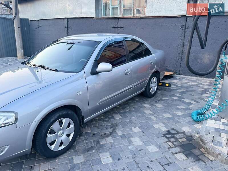 Седан Nissan Almera Classic 2008 в Николаеве фото 6 Седан Nissan Almera Classic 2008 в Николаеве