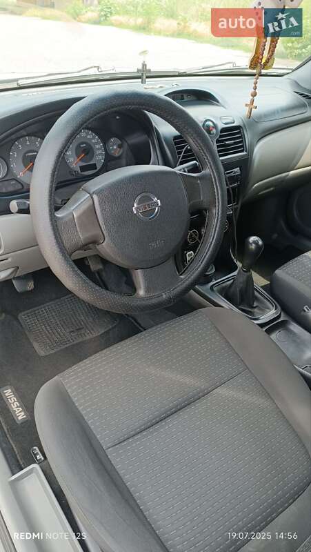 Седан Nissan Almera Classic 2008 в Золотоноше
