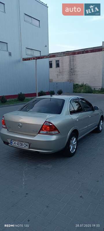 Седан Nissan Almera Classic 2008 в Золотоноше