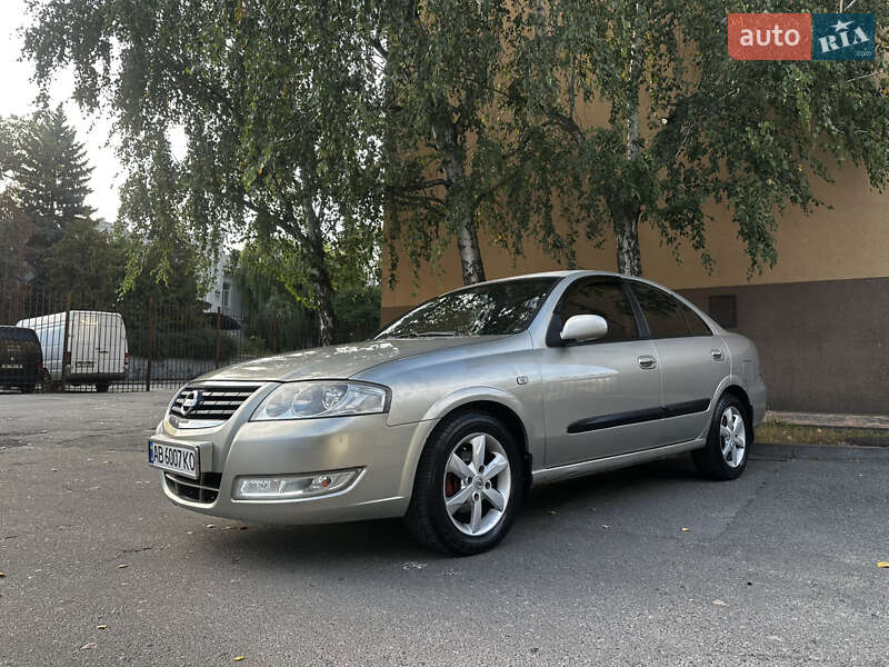 Седан Nissan Almera Classic 2006 в Киеве