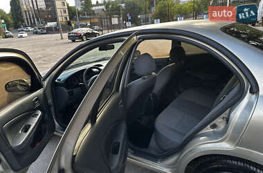 Седан Nissan Almera Classic 2006 в 