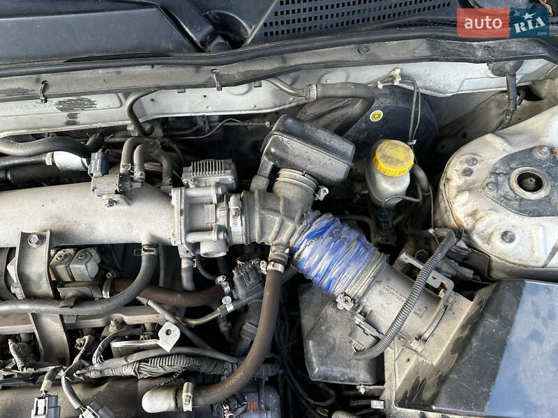 Седан Nissan Almera Classic 2006 в Киеве