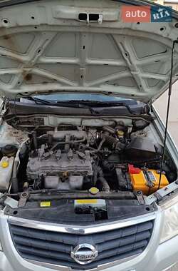 Седан Nissan Almera Classic 2007 в Зміїві